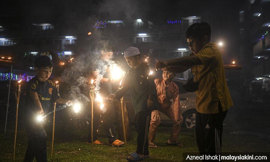 Penang police approve 392 permits to sell fireworks for Aidilfitri
