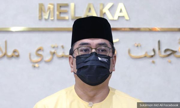 苏莱曼如常到甲首长办公室，未向媒体发言