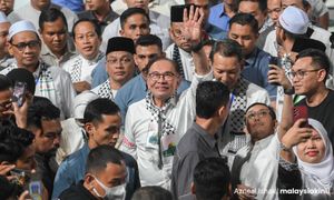 Polis pertingkat kawalan keselamatan ke atas Anwar