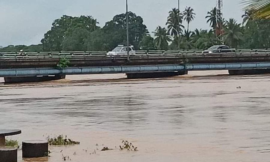 Tiga sungai di Terengganu lepasi paras bahaya