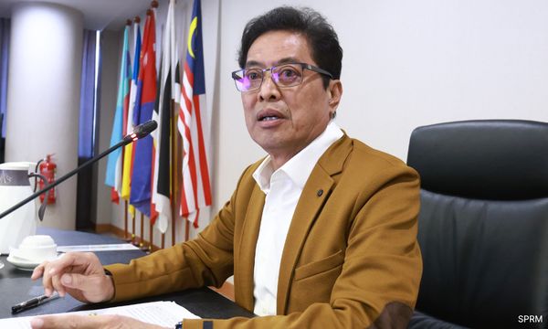 DAP MP wants independent probe into Azam; PAC chief issues quit call