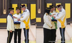 King awards 'Datuk Seri' Zaliha, 'Datuk' Fahmi, 30 others