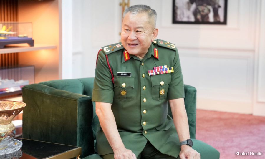 First Chinese lieutenant-general only set to retire next year
