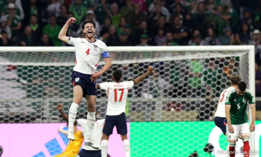Drama Azteca: England singkir Mexico 3-2 walau beraksi 10 pemain