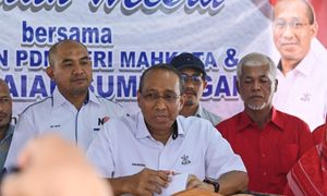Umno Pekan tegas mahu kerajaan laksana titah adendum