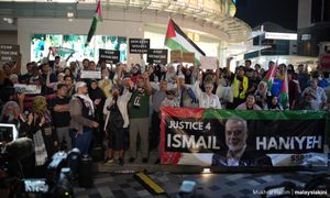 Kutuk Israel - Ratusan berhimpun di Bukit Bintang