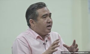 DAP leaders lambast Umno over decision to hold early GE15