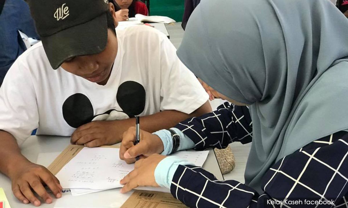 Edu Ministry to propose cabinet review of 2006 tuition centre bumiputera ...