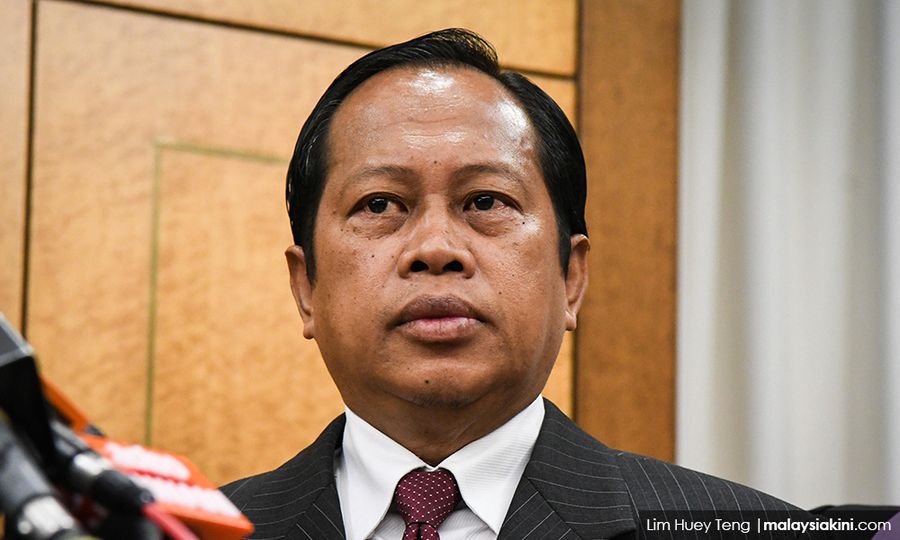 Extra Raya holiday not populist decision - Ahmad Maslan 