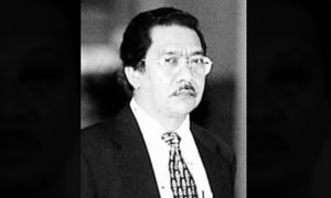 Ophthalmologist who treated Anwar's black eye in 1998 dies
