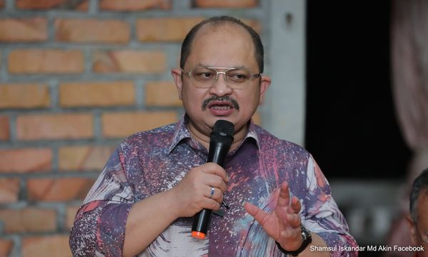 Anwar's aide leads Malacca PKR's backing for Nurul Izzah as party No 2