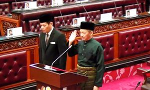 Nik Abduh, Suhaizan angkat sumpah di parlimen