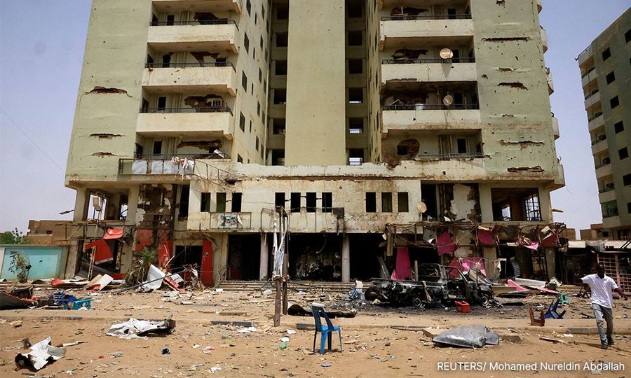 Air strikes, tank fire rock Sudan's capital region despite truce pledge