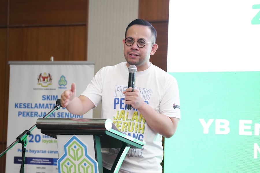 内阁顾及营运成本压力，暂免中小微企调高最低薪资