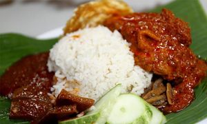 Prices of roti canai, nasi lemak, satay double in 13 years - DOSM