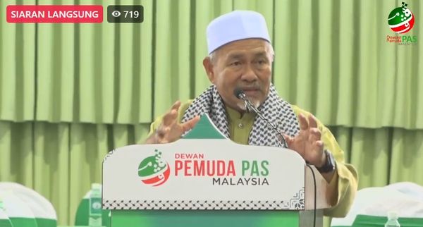 Chinese speaking Chinese causes Malays to 'buruk sangka': PAS No 2