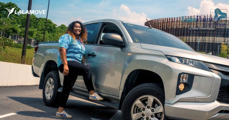 Meet Nava: Balancing Motherhood and Adventure as a Lalamove Driver 