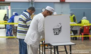 Harapan candidate still listed on Tioman ballot despite 'giving way' to BN