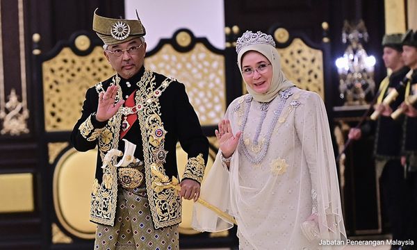 King, queen extend Deepavali greetings to Hindus 