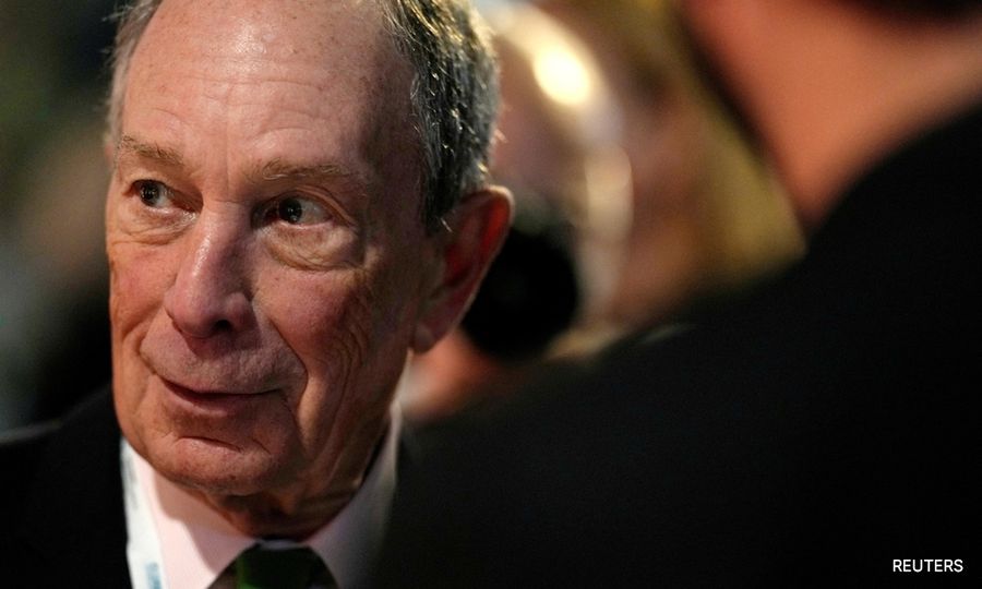 Michael Bloomberg apologises for Boris Johnson’s speech criticising China