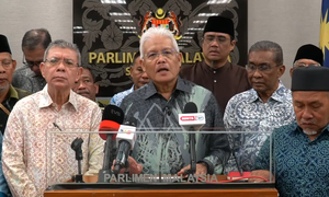 Hamzah: No point for opposition to draw up ‘syok sendiri’ alternative budget