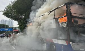 Bas Rapid KL terbakar, penumpang alami detik cemas