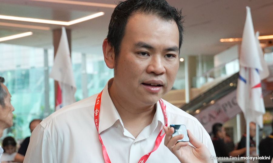 'Razlan ubah kayu ukur isu bajet kementerian Zahid'