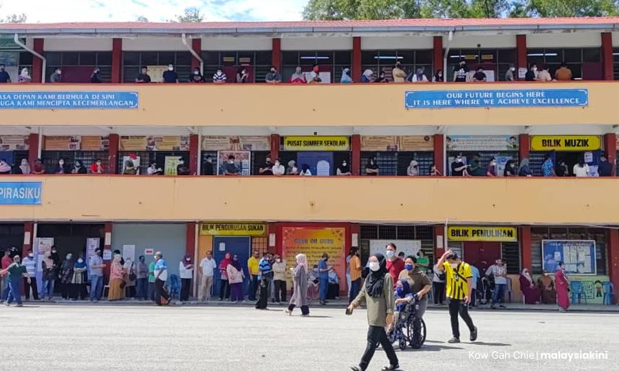 ULASAN | Analisis undian etnik PRU15 – Bahagian 2: Siapa keluar mengundi?
