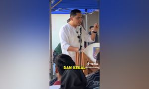 Parallel pathway: UiTM must remain for bumi only, Akmal says