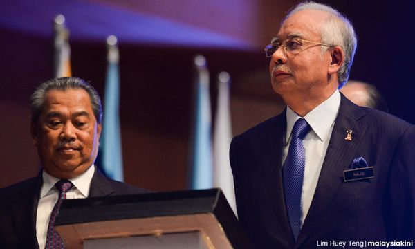 PKR: Muhyiddin nak ganti Najib jadi kaki pusing? 