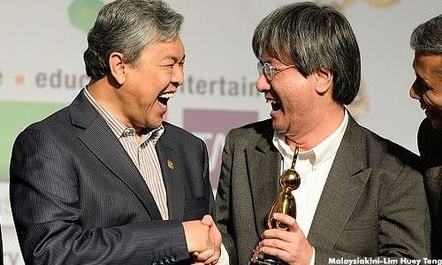 Malaysiakini bags Social Media 2014 award