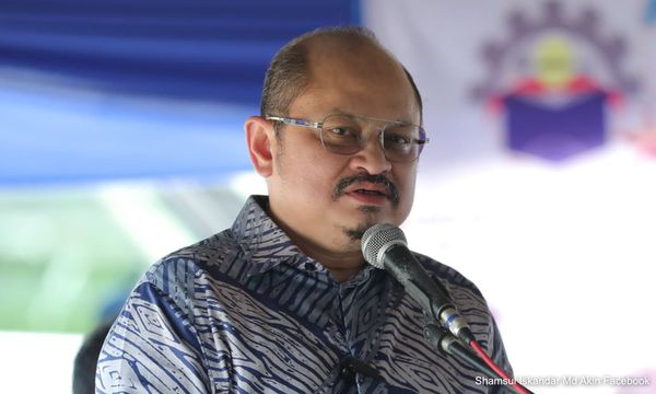 涉嫌探矿准证丑闻，国盟促反贪会查办三苏