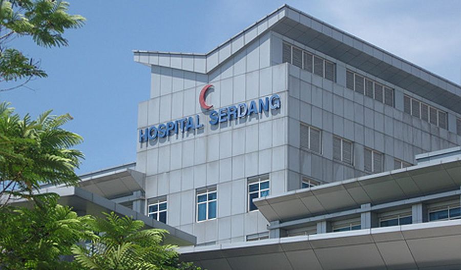 Teen nabbed for posing as hospital staff to help 'perform surgery'