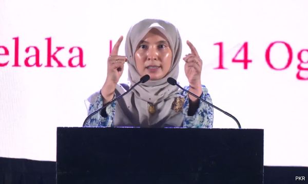 Nurul Izzah: Anwar must focus on wage reforms in second term
