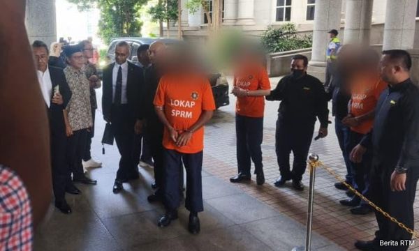 Two former senior officials remanded 7 days in MACC's Tabung Haji probe