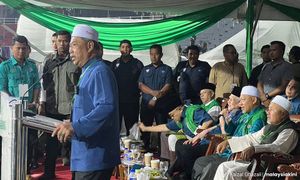 “我遵从父亲教诲不撒谎”，慕尤丁誓跟安华对簿公堂