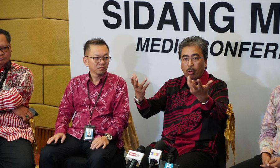 Minister moots fining firms RM30k for each migrant brought in without jobs