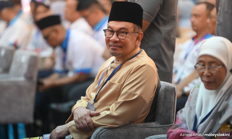 Afidavit untuk Najib: K'jaan tak pernah singgung raja Melayu - Anwar