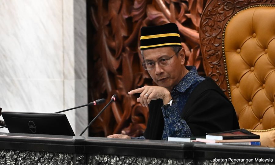 Speaker tolak 17 usul persendirian mengenai anak kelahiran luar negara