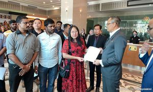 旅巴业者上门争取柴油津贴，吁张庆信拿出“英雄本色”