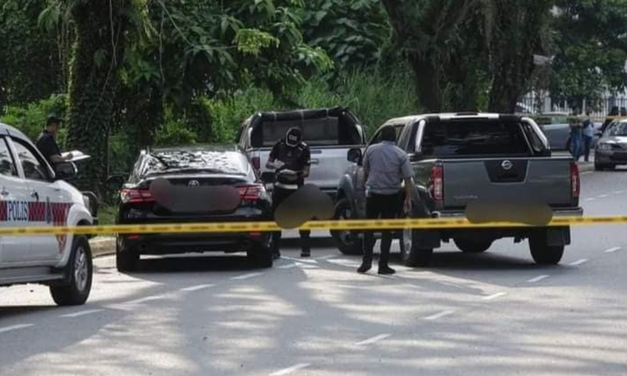 Man dies after Puchong shootout with police officer