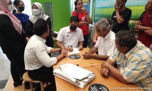 霹农民赴农业部陈情，促阻止霹州收回农地