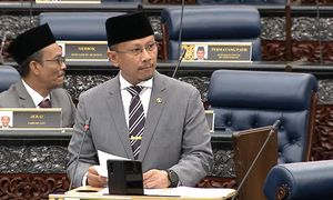 讽《安华》不卖座，伊党议员“建议”RTM买下播映