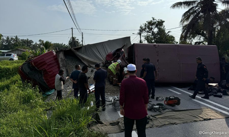 Lapan maut, tiga parah dalam kemalangan trak FRU di Teluk Intan
