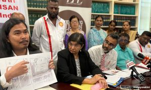 Ambiga tampil ‘betulkan fakta’ isu kuil di KL