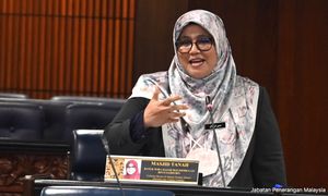 Adakah Dusuki dilantik kerana 'budi' pada Zahid, tanya Mas Ermieyati