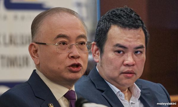 质疑捍卫乡区部言论误导国会，张哲敏动议对付魏家祥