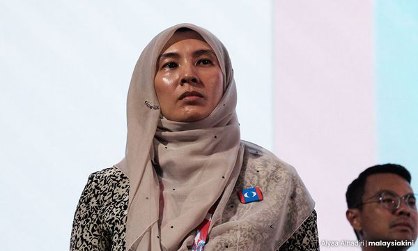 Official: Nurul Izzah wins PKR deputy presidency
