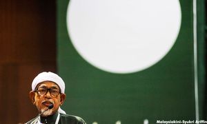 ‘Pelik Wan Fayhsal tak sebut Hadi sebagai calon PM’