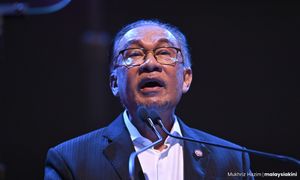 否认考虑在森林城开赌场，安华斥报道乃“谎言”